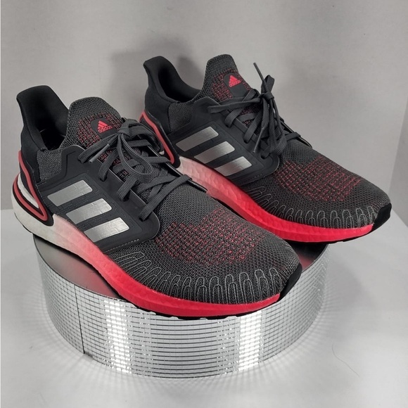 Adidas Men's Black and Red Running Shoes size 11 pre owned Exellent condition - Picture 1 of 8